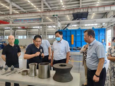 黨委書記張殿臣赴威海調(diào)研校地合作事宜并看望&ldquo;四進(jìn)&rdquo;工作組學(xué)校掛職干部